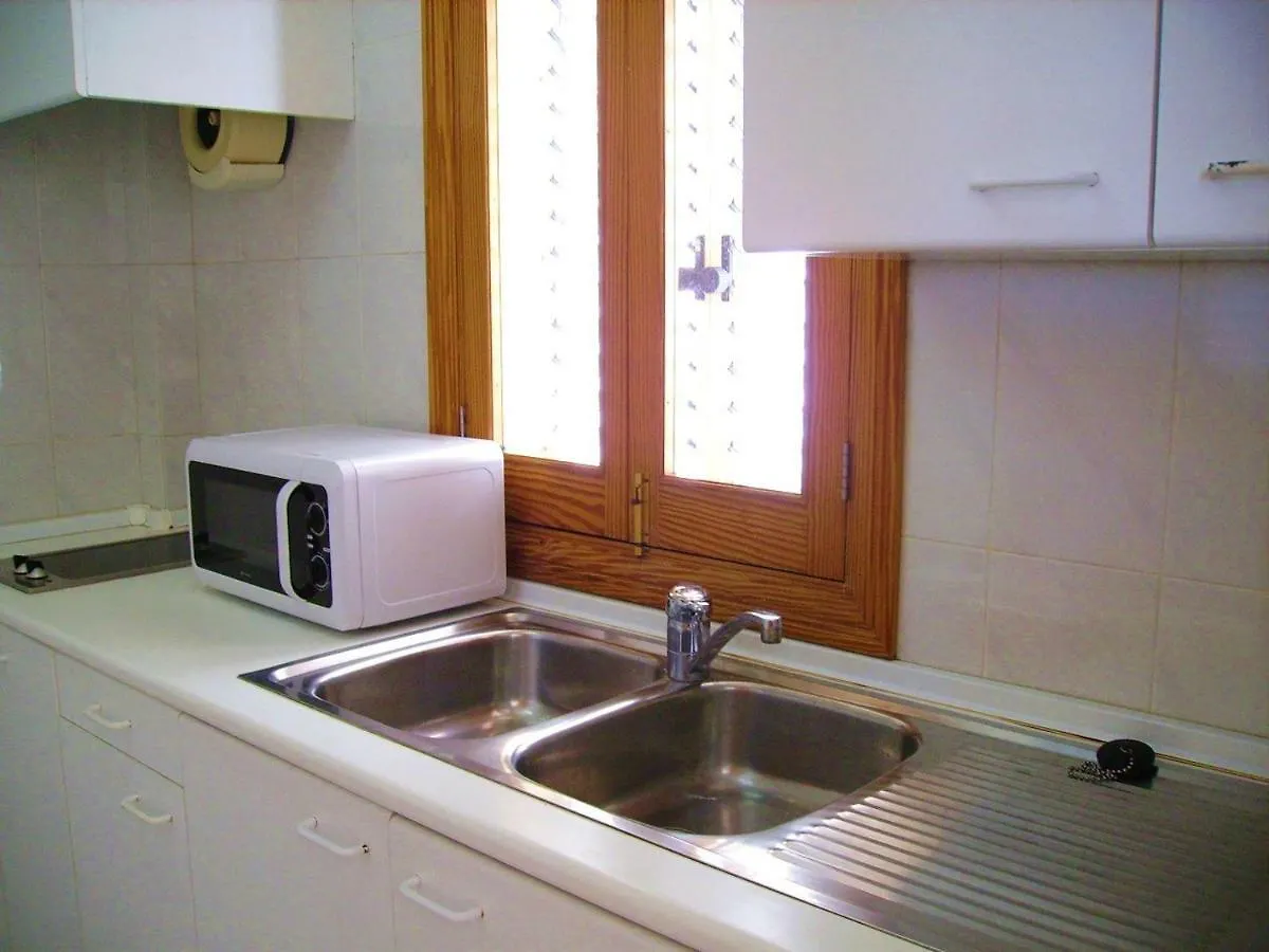 Apartaments Marina Sol I Pins Cala Figuera